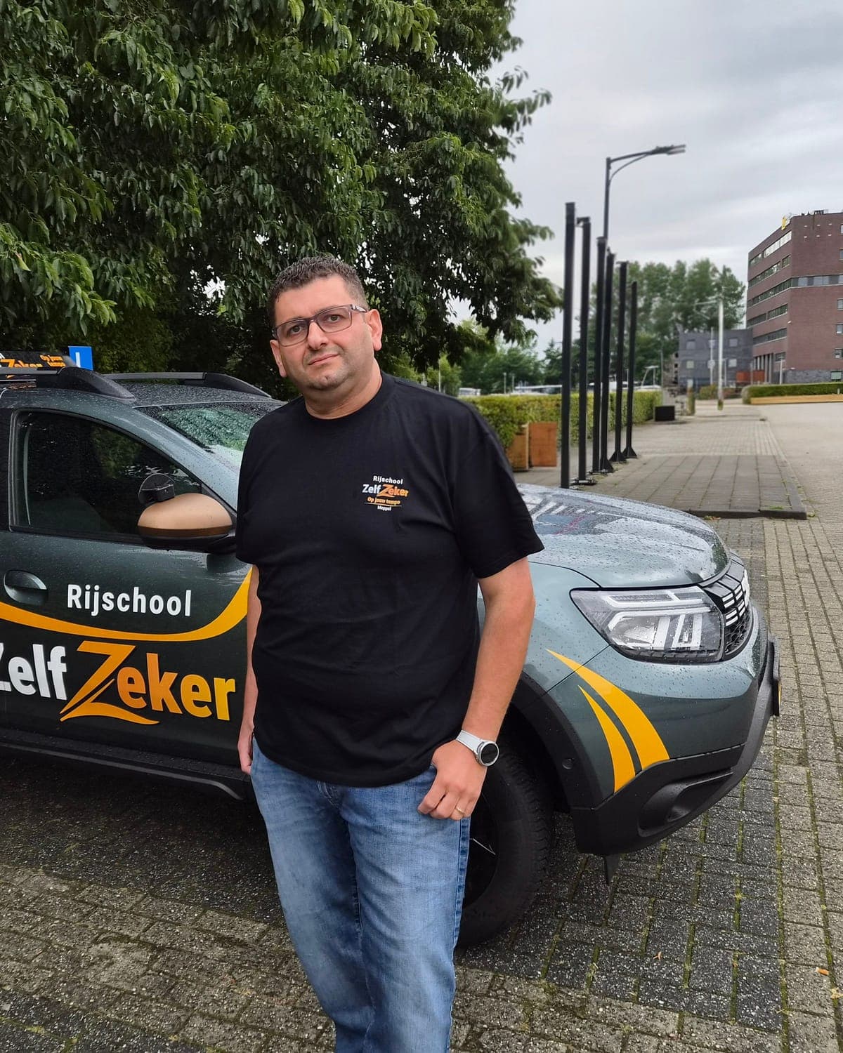 Portret van Rani, rij-instructeur